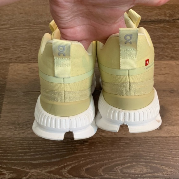 On cloud running Womens hi sneakers yellow 8 - Picture 5 of 7